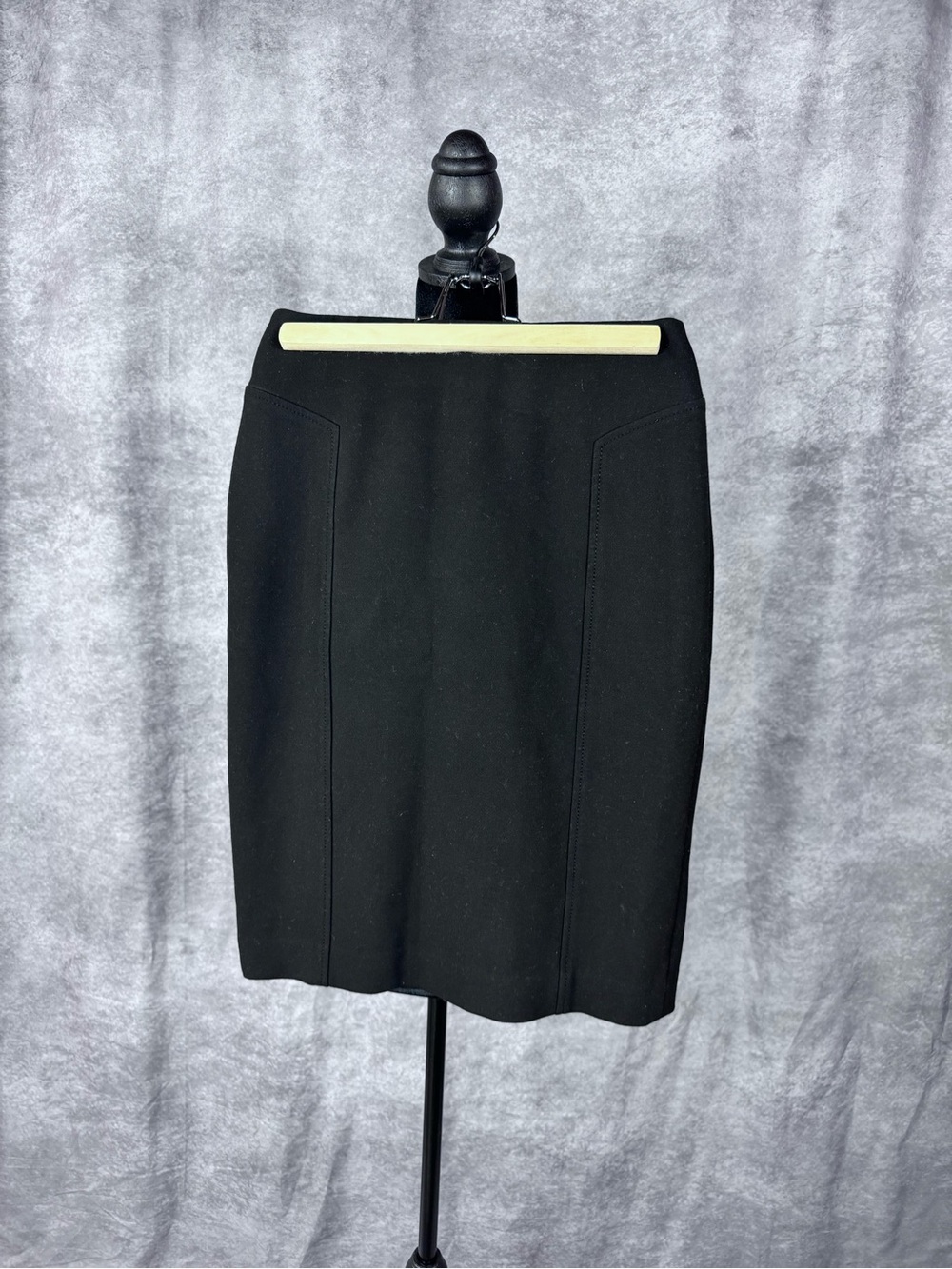 Halogen Black Midi Pencil Skirt